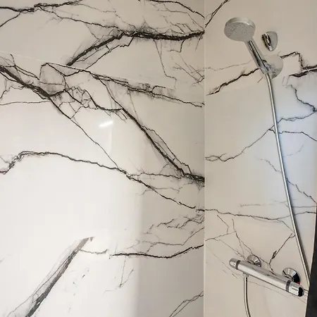 Atelier Luxe Marais Apartment Paris
